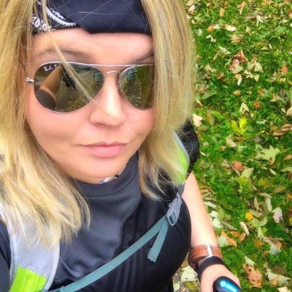 Meet your Posher, Misty - Picture 4 of 16